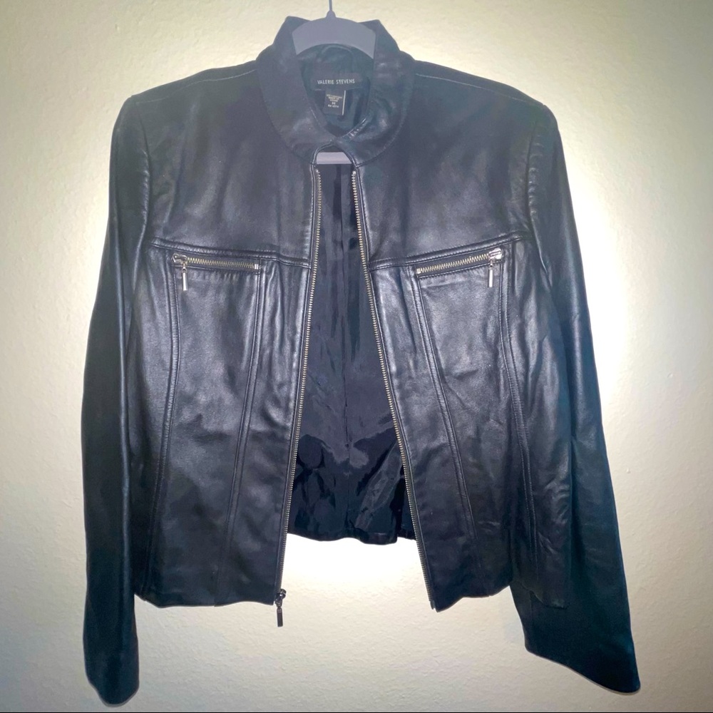 REAL GENUINE LEATHER Valerie Stevens Jacket!